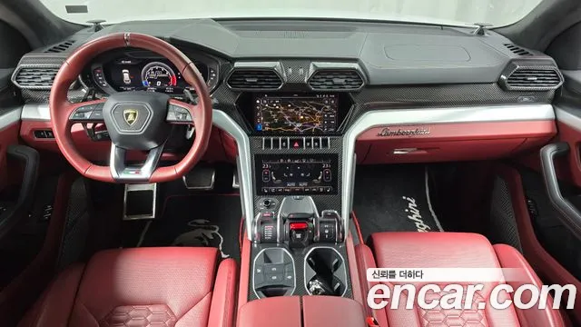 Lamborghini Urus 2020