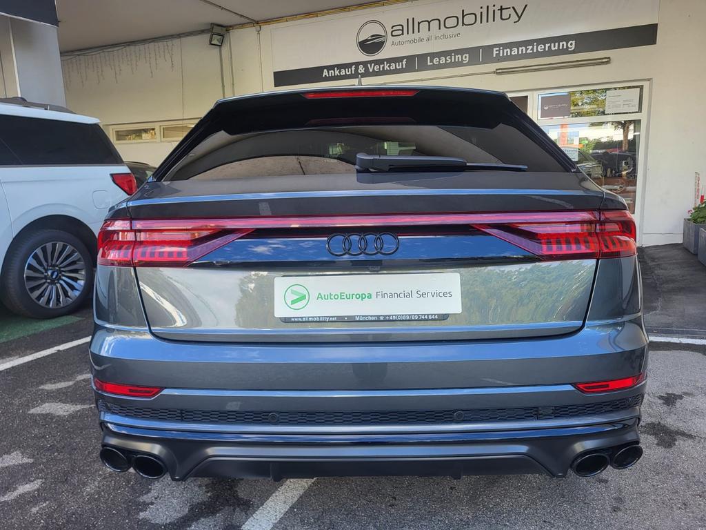 Audi SQ8 2021