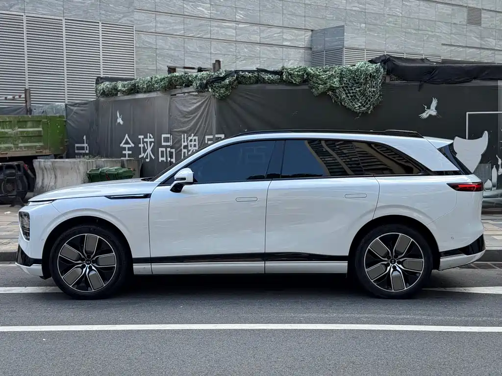 Xpeng G9 2022