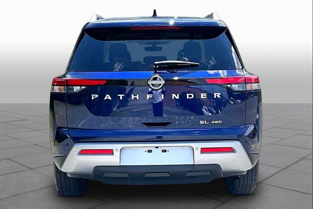 Nissan Pathfinder 2025