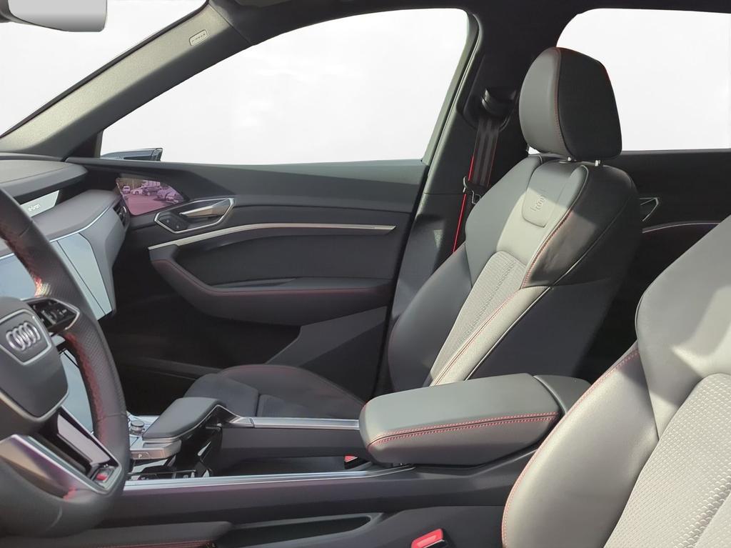 Audi Q8 e-tron 2023