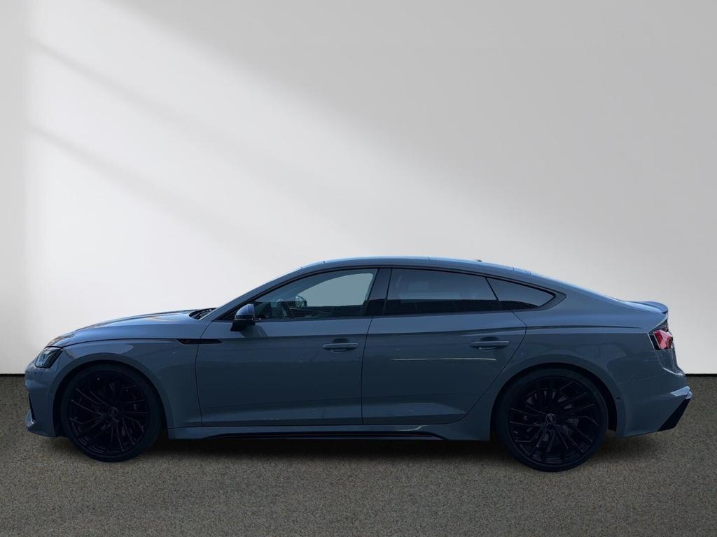 Audi RS5 2022