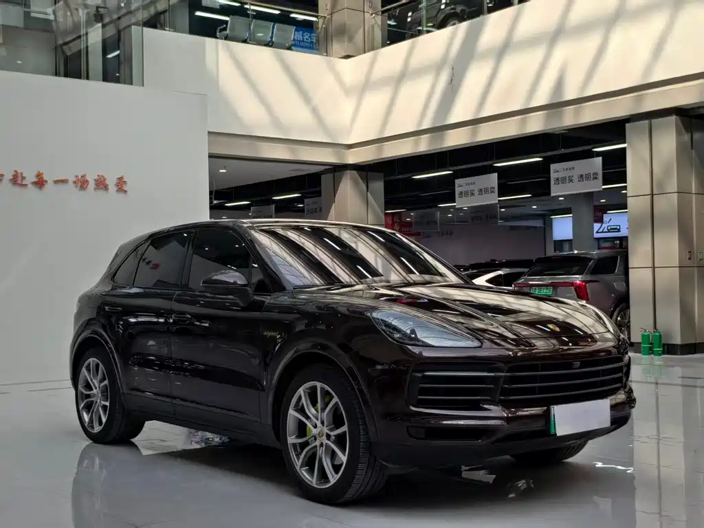 Porsche Cayenne 2023