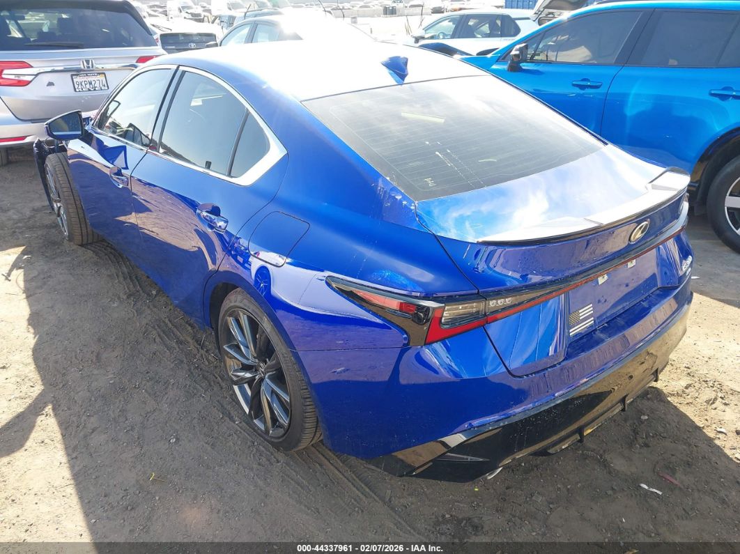 Lexus IS 300 2024