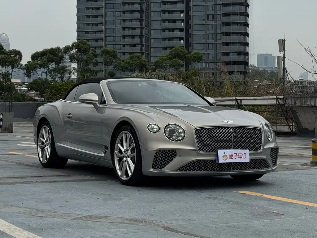 Bentley Continental 2021