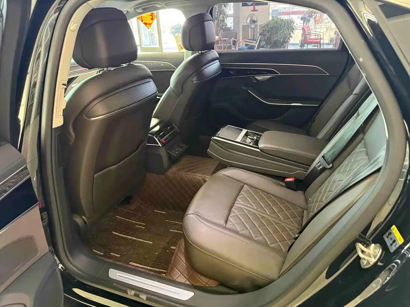 Audi A8 2023