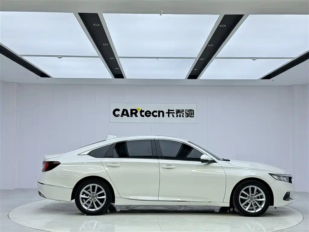 Honda Accord 2022