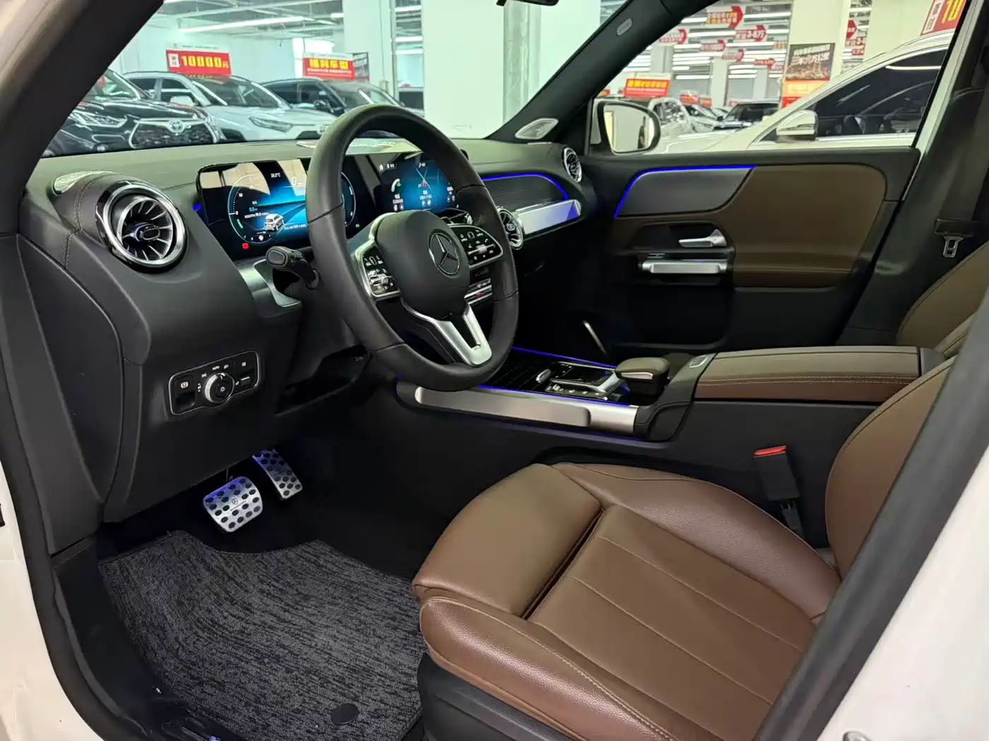 Mercedes-Benz GLB 2021