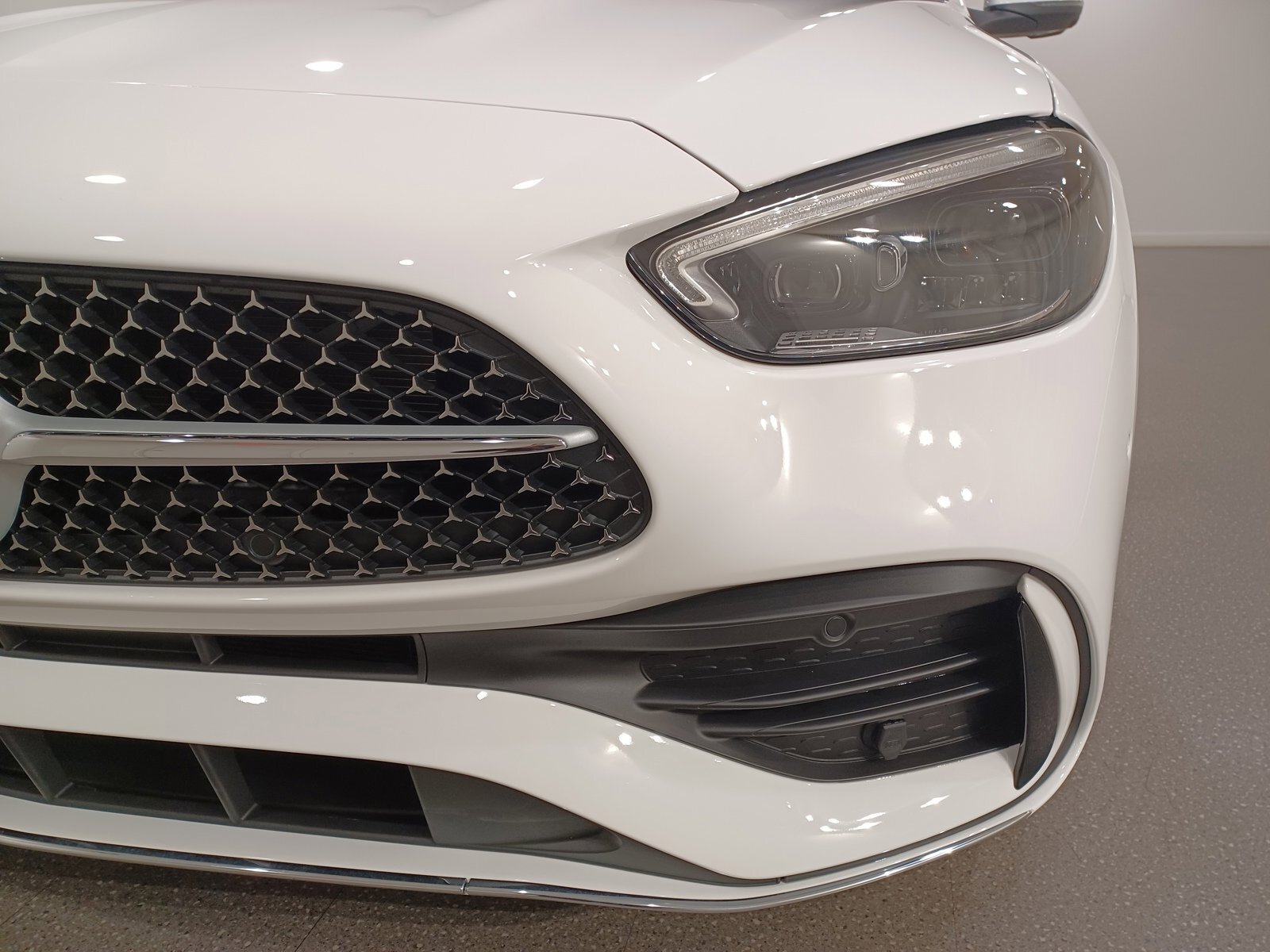 Mercedes-Benz C-Класс 2024