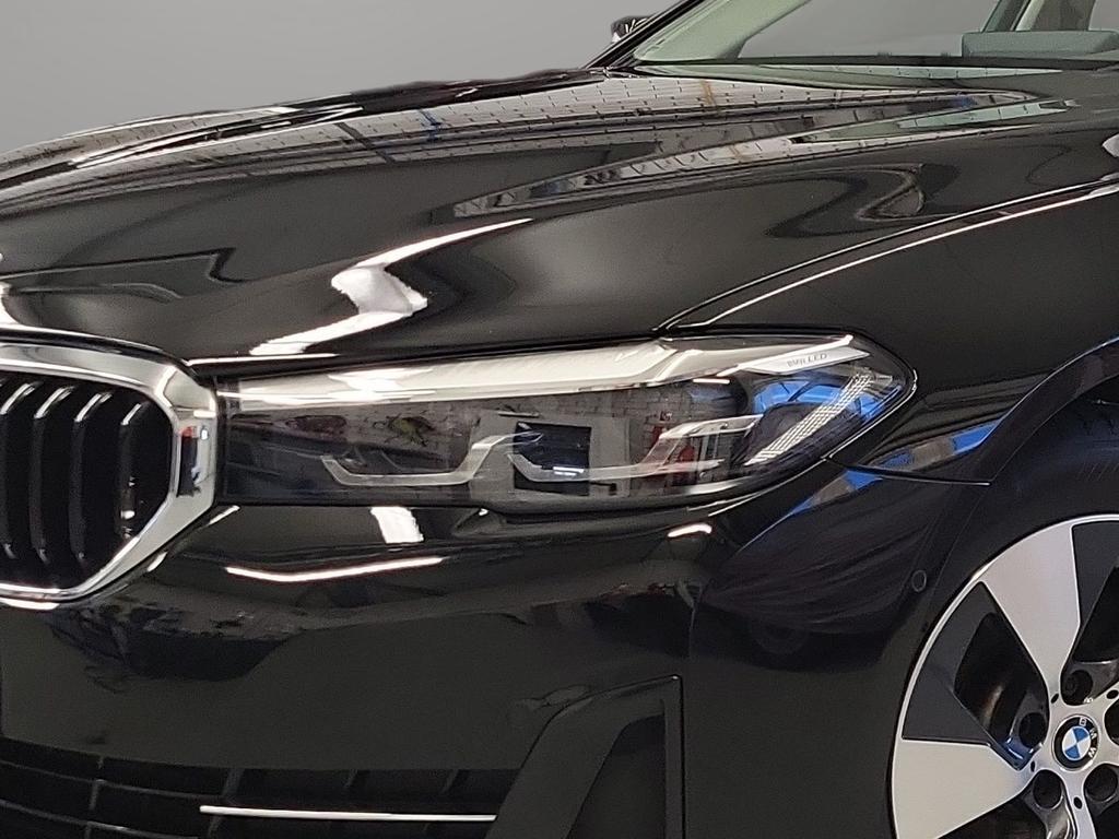 BMW 520 2023