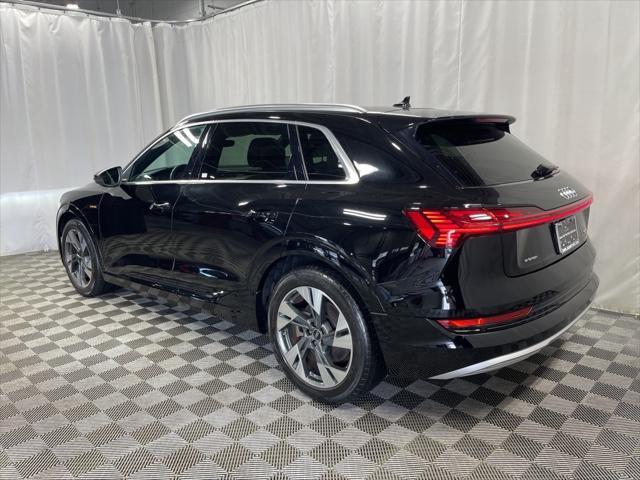 Audi e-tron 2022