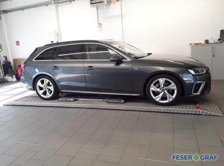 Audi A4 2023