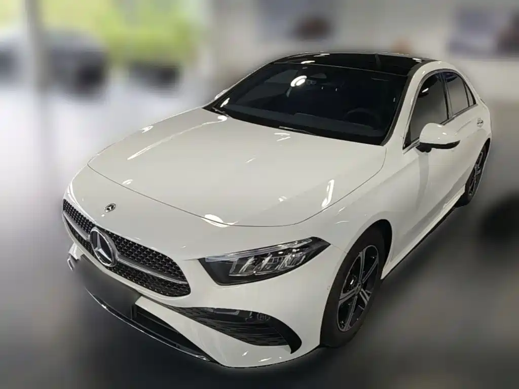 Mercedes-Benz A-Класс 2024