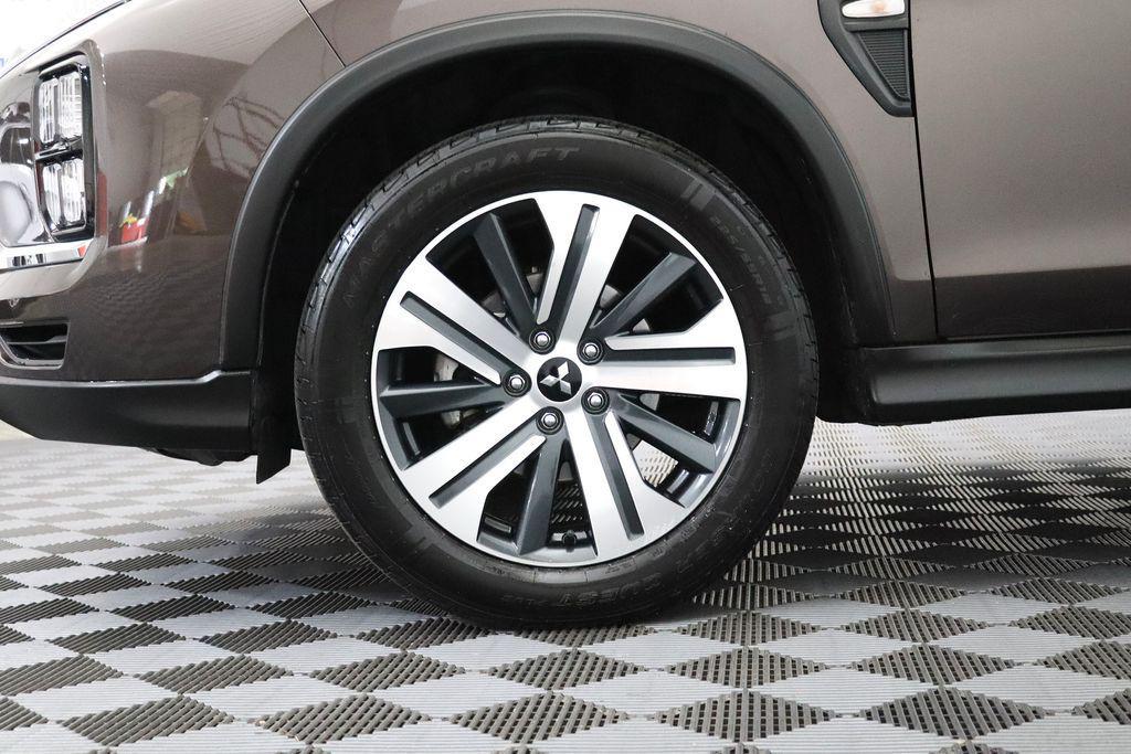 Mitsubishi Outlander Sport 2021