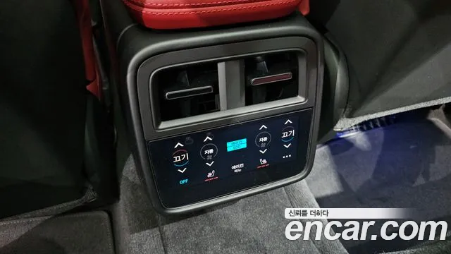 Porsche Taycan 2023