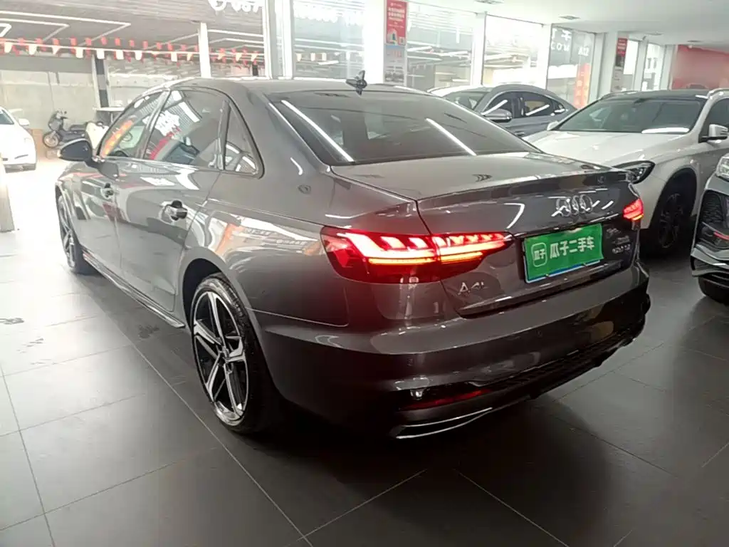 Audi A4 2024