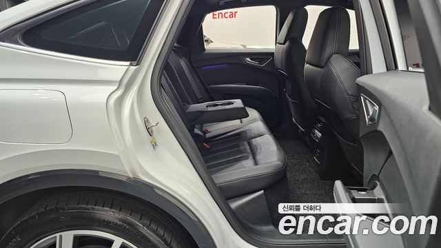 Audi Q4 e-tron 2023