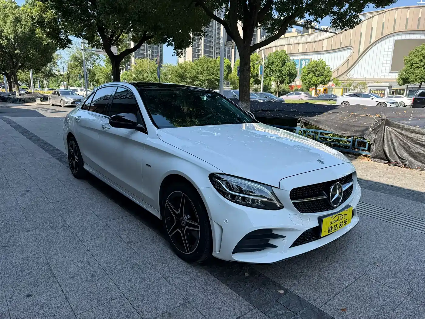 Mercedes-Benz C-Класс 2021