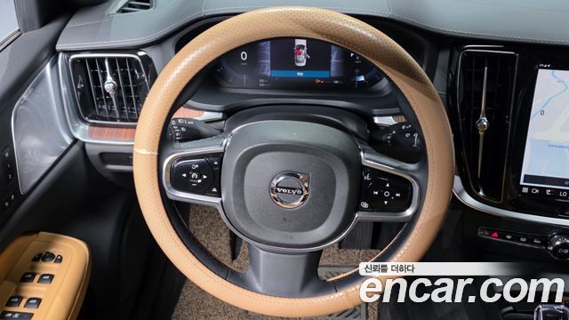 Volvo S60 2023