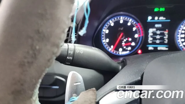 Hyundai Veloster 2020