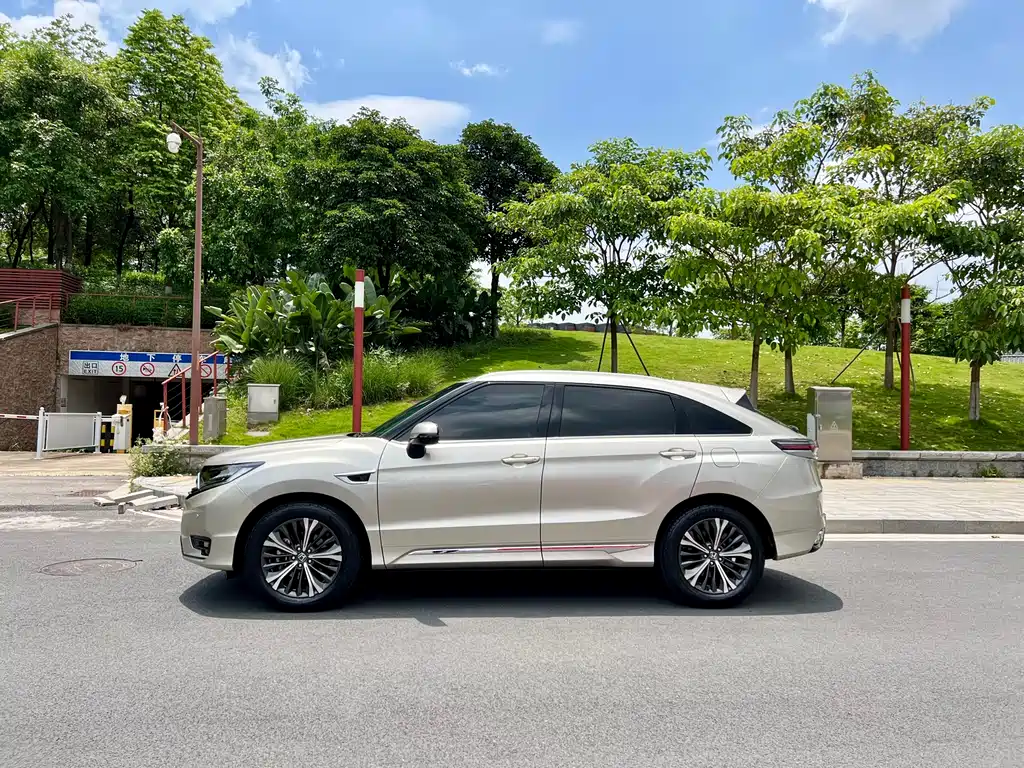 Honda UR-V 2020