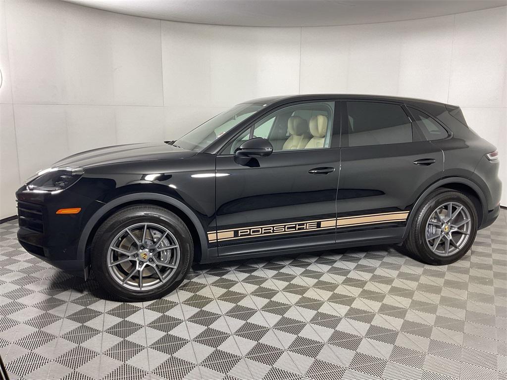 Porsche Cayenne 2024
