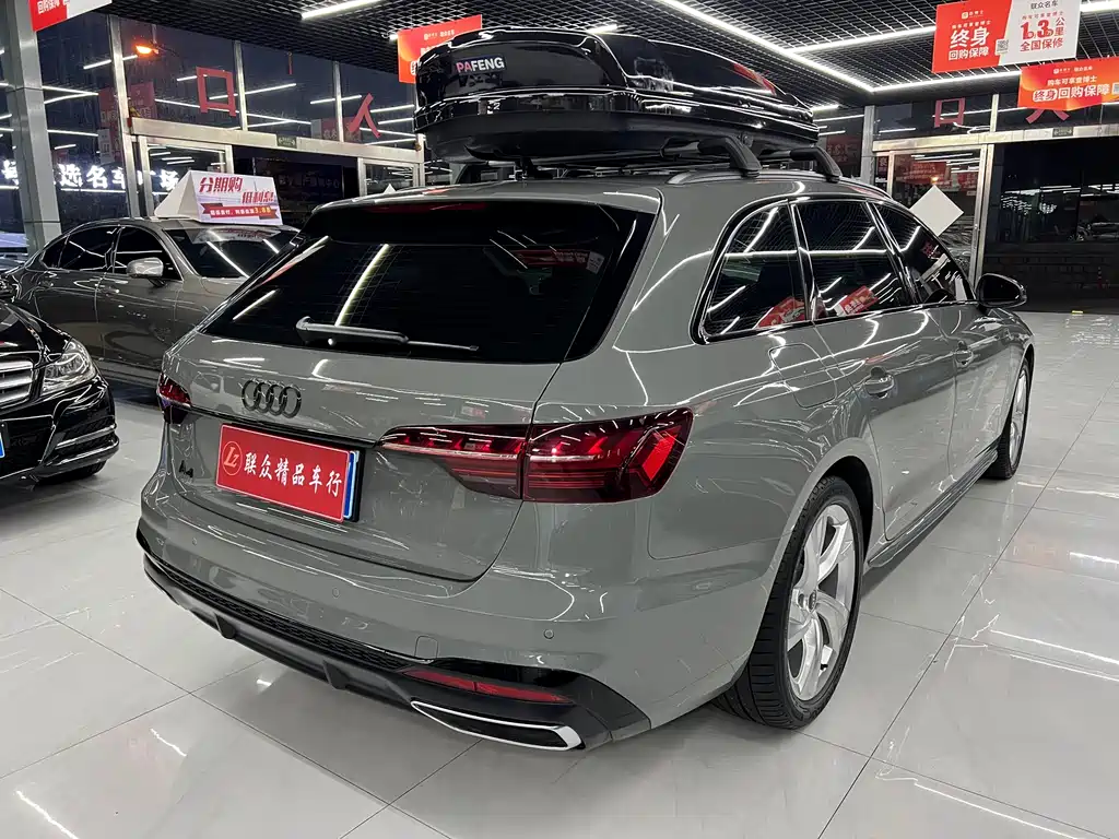 Audi A4 2022