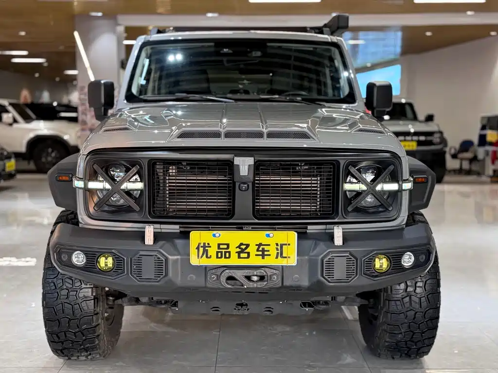 Tank 300 2022