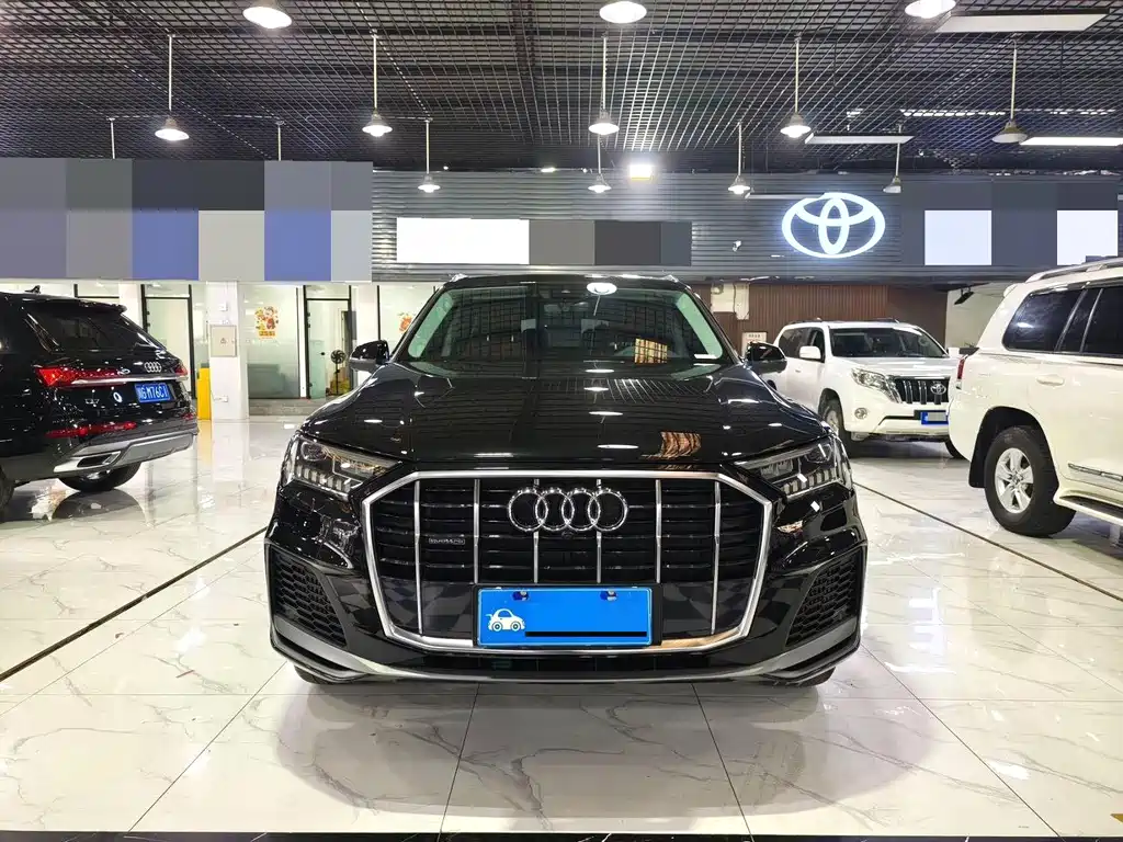 Audi Q7 2023