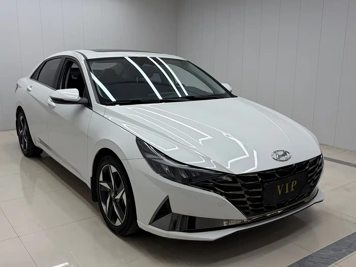Hyundai Elantra 2022
