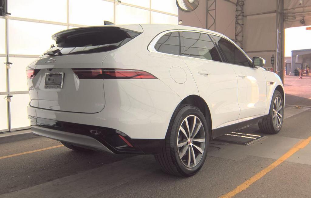 Jaguar F-Pace 2023