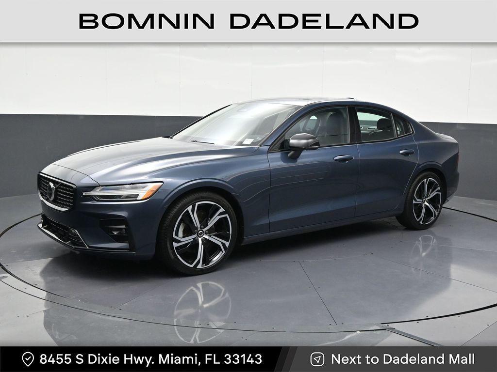 Volvo S60 2023