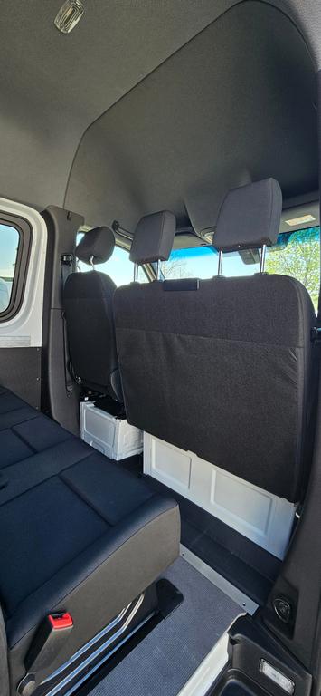 Mercedes-Benz SPRINTER 2025