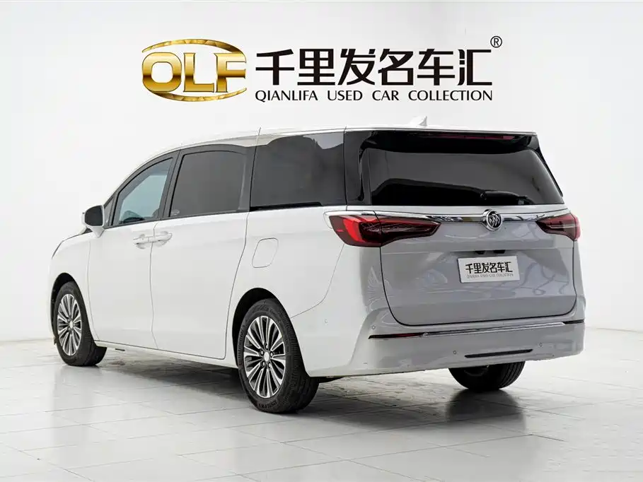 Buick GL8 2022