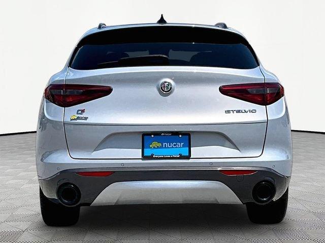 Alfa Romeo Stelvio 2022