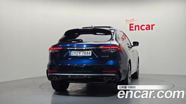 Maserati Levante 2023