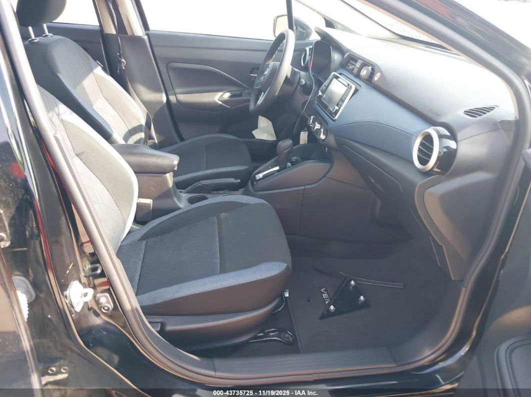 Nissan Versa 2025