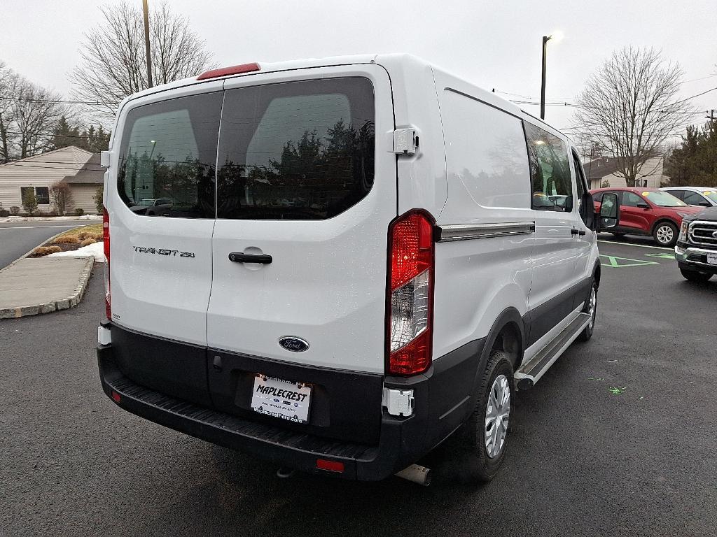 Ford Transit 2024