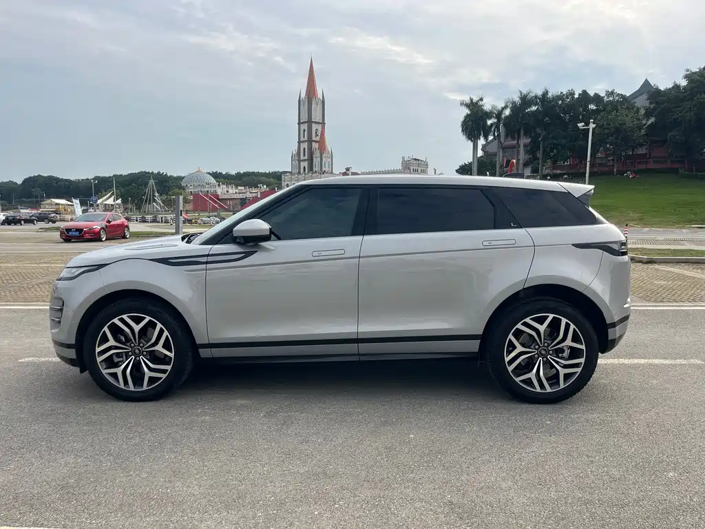Land Rover Range Rover Evoque 2024
