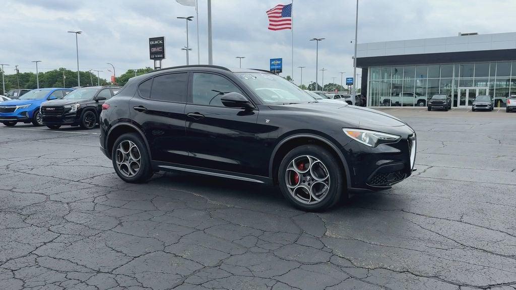 Alfa Romeo Stelvio 2023