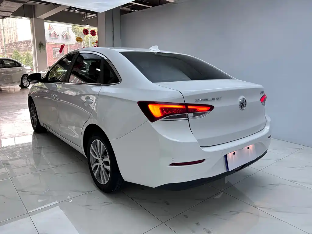 Buick Excelle 2021