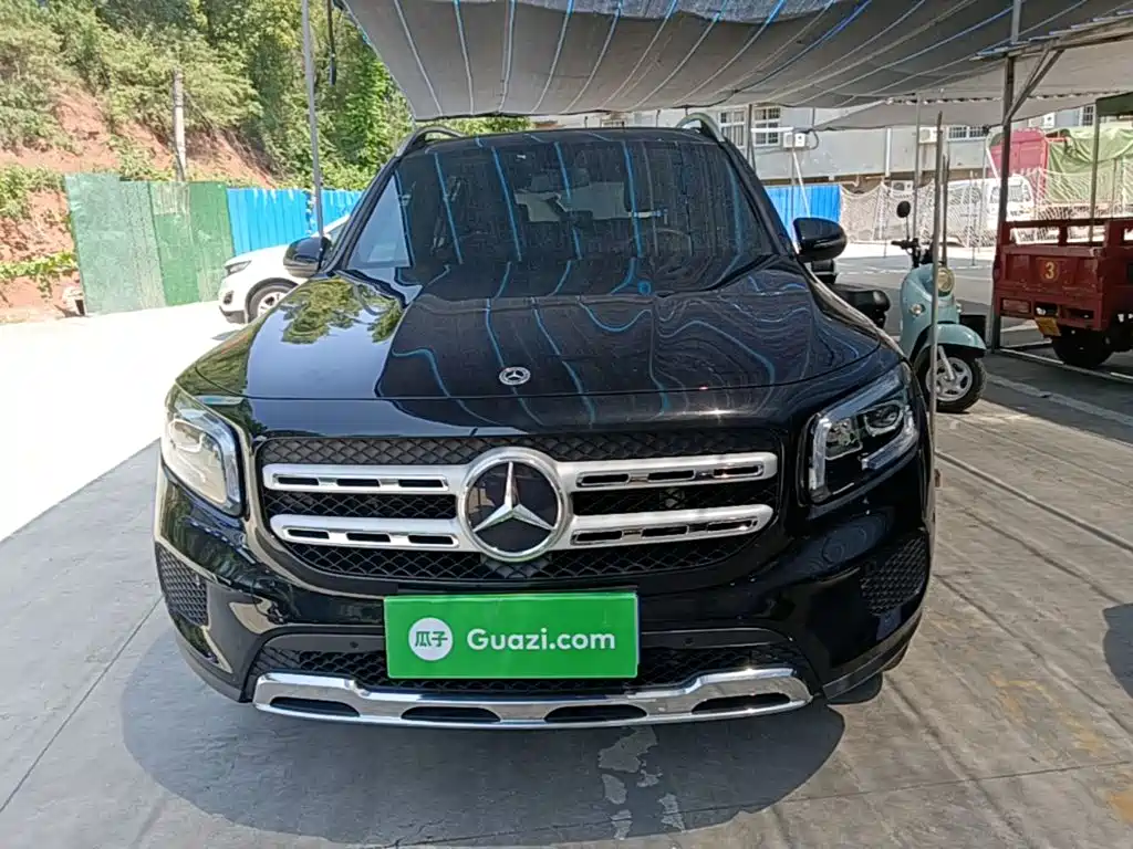 Mercedes-Benz GLB 2021