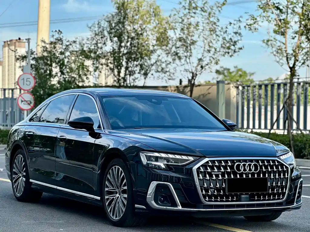 Audi A8 2023