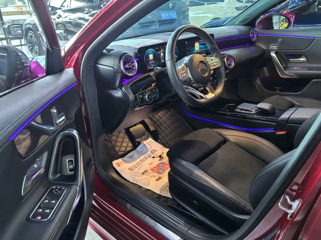 Mercedes-Benz A-Класс 2021