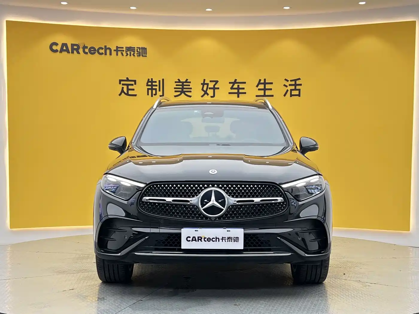 Mercedes-Benz GLC 2023