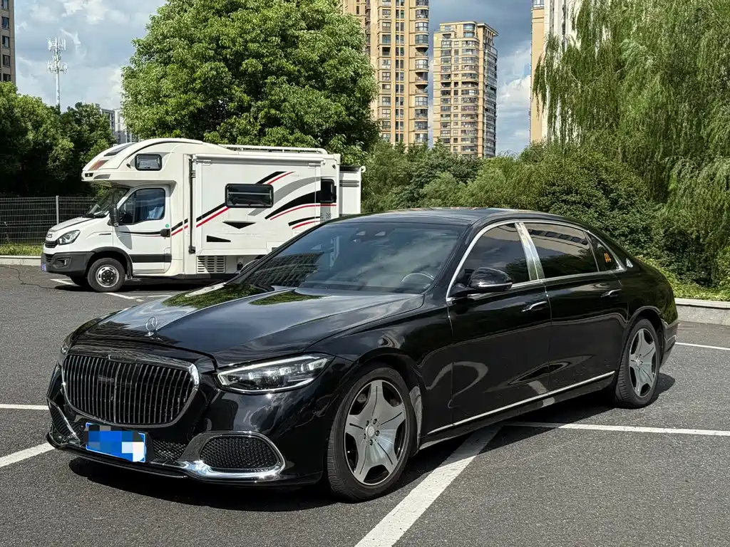 Mercedes-Benz Maybach S-Класс 2022