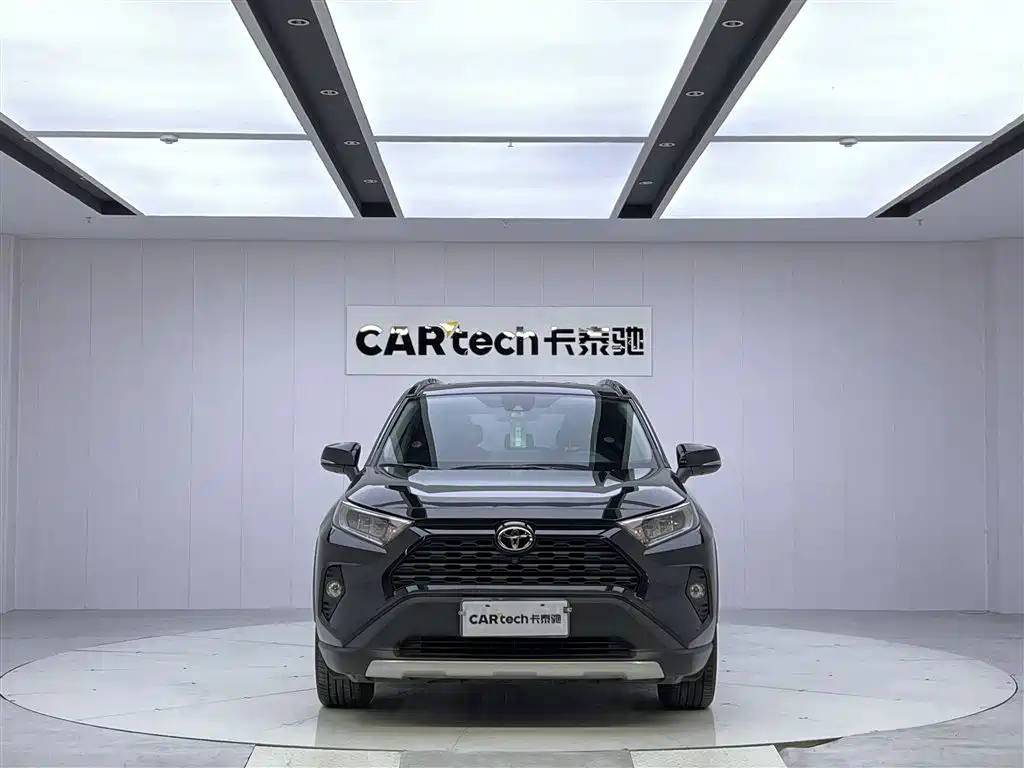Toyota RAV4 2022