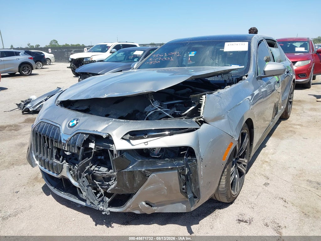 BMW 740 2023