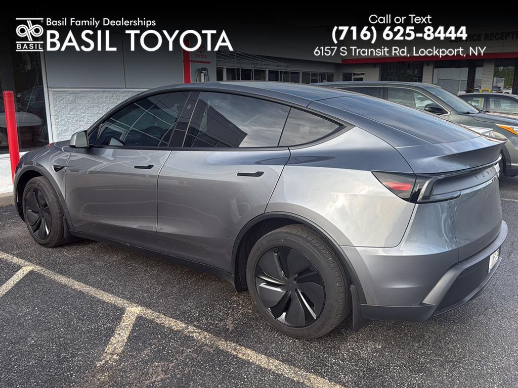 Tesla Model Y 2026