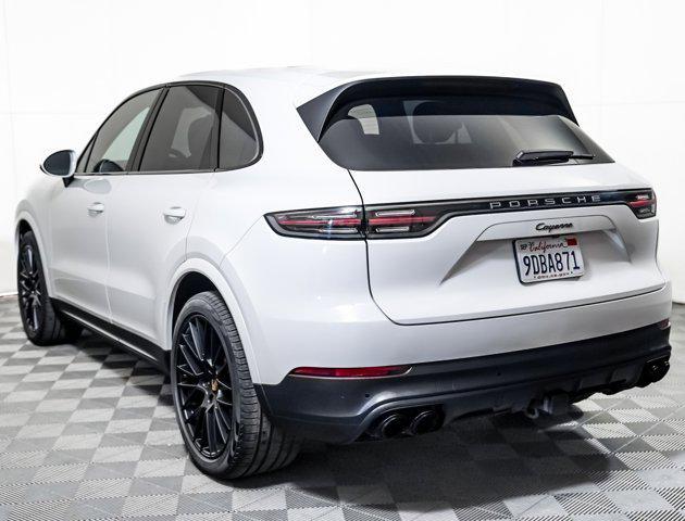 Porsche Cayenne 2022